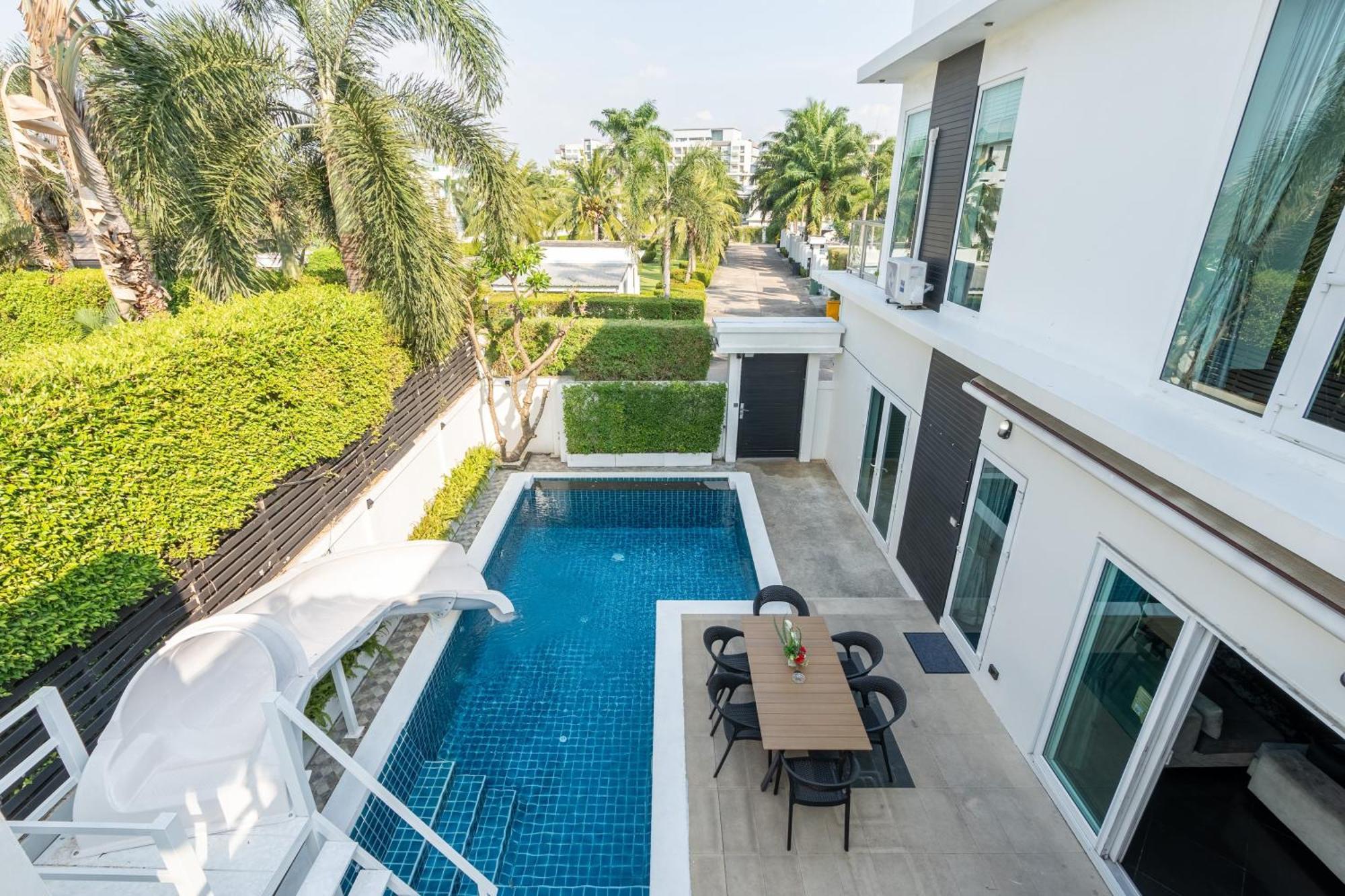 Premium Pool Villa Pattaya Jomtien Beach Room photo